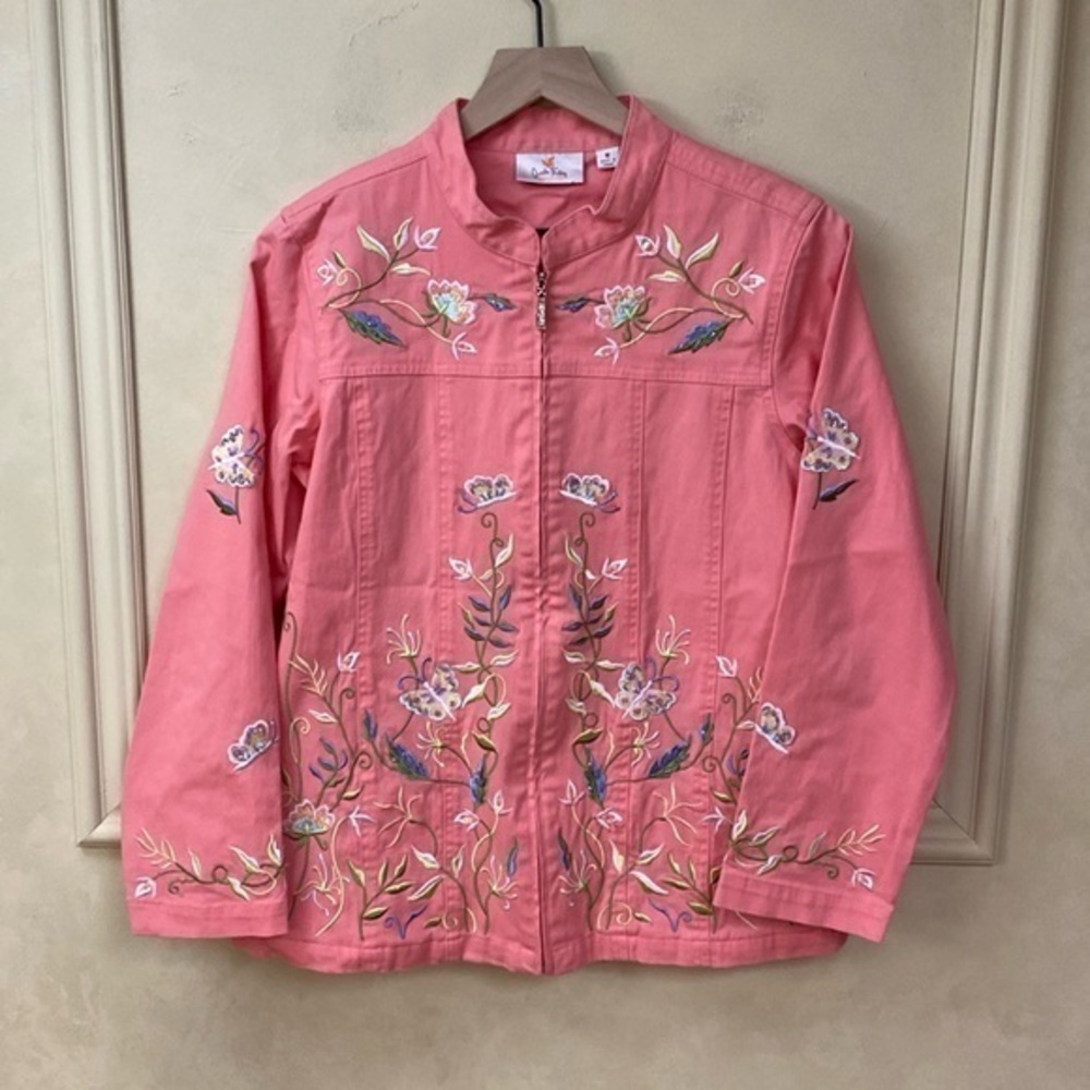 Vintage Women's Quacker Factory Pink Floral Embroidered Denim Jacket Sz Medium